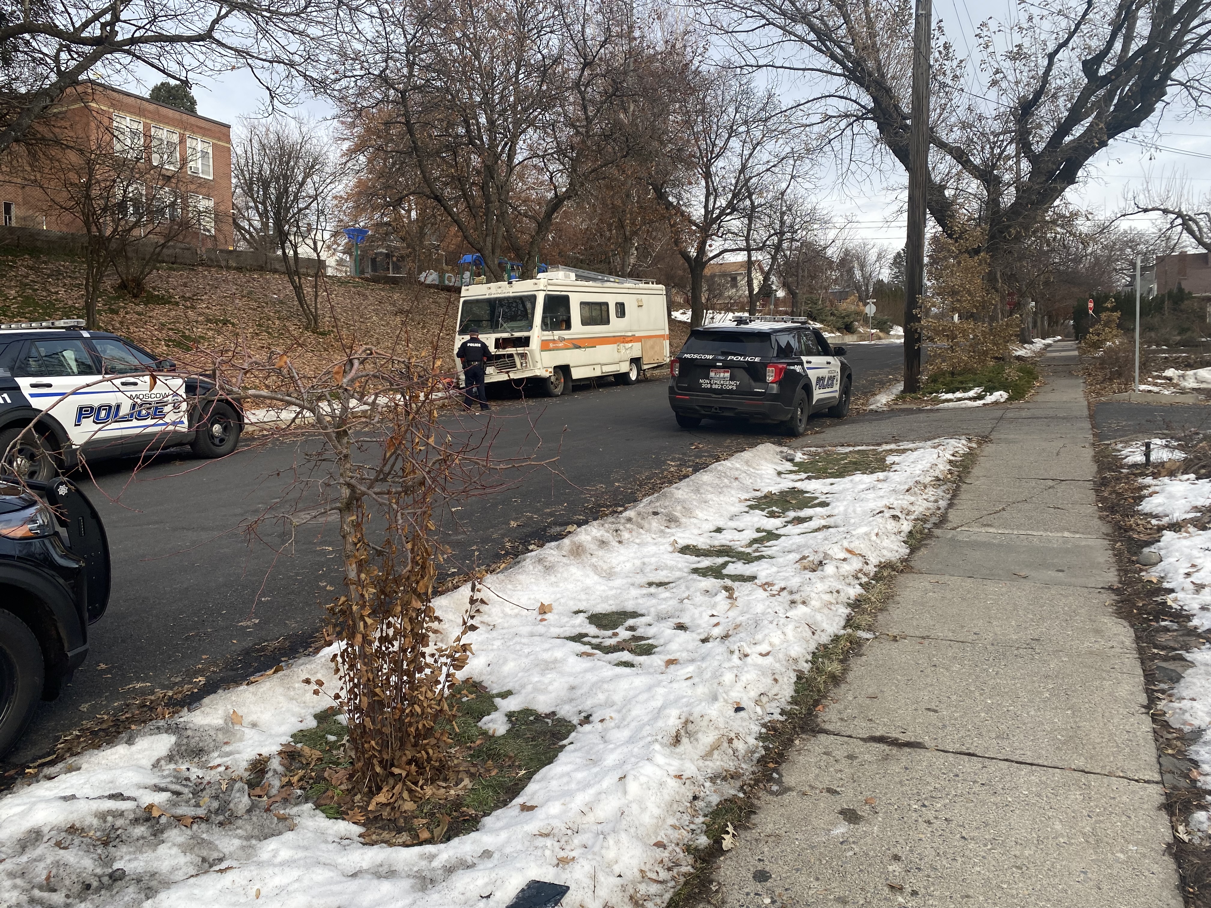 22-M11179 Domestic Dispute — IMG_4757.JPG.jpg